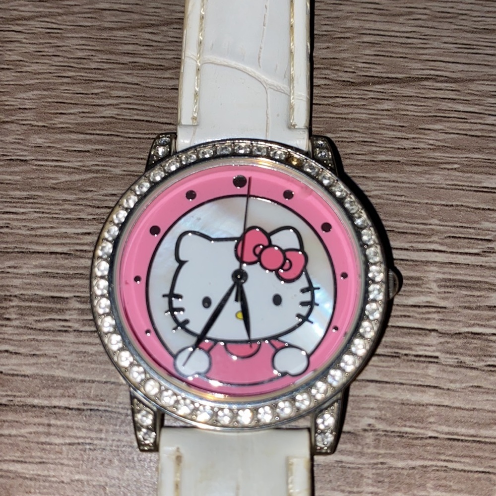 Hello Kitty Watch - Picture 4 of 5